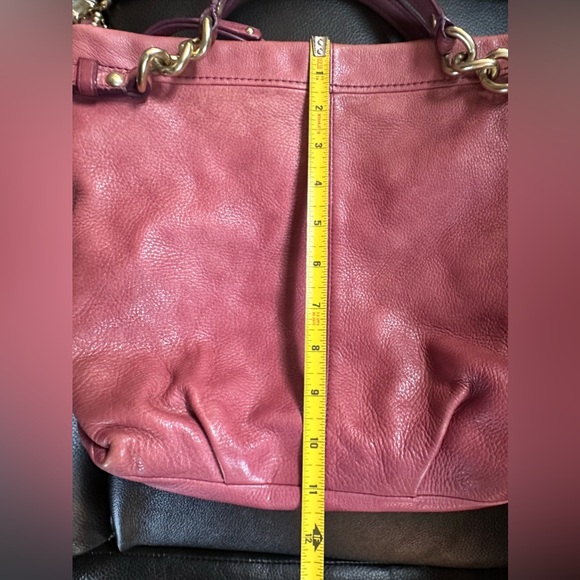 Coach!! Vintage Limited Edition!! Brooke Breast Cancer Awareness Hobo Handbag - Picture 14 of 14